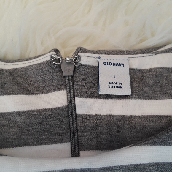 OLD NAVY Grey Stripe Dress NEW - Picture 7 of 7